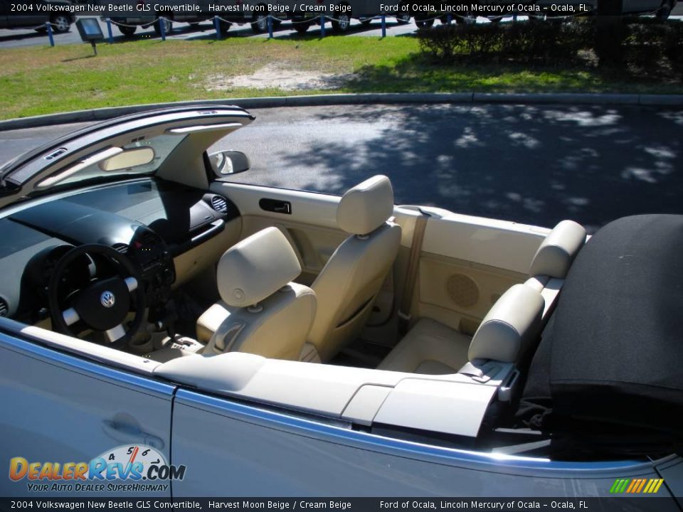 2004 Volkswagen New Beetle GLS Convertible Harvest Moon Beige / Cream Beige Photo #10