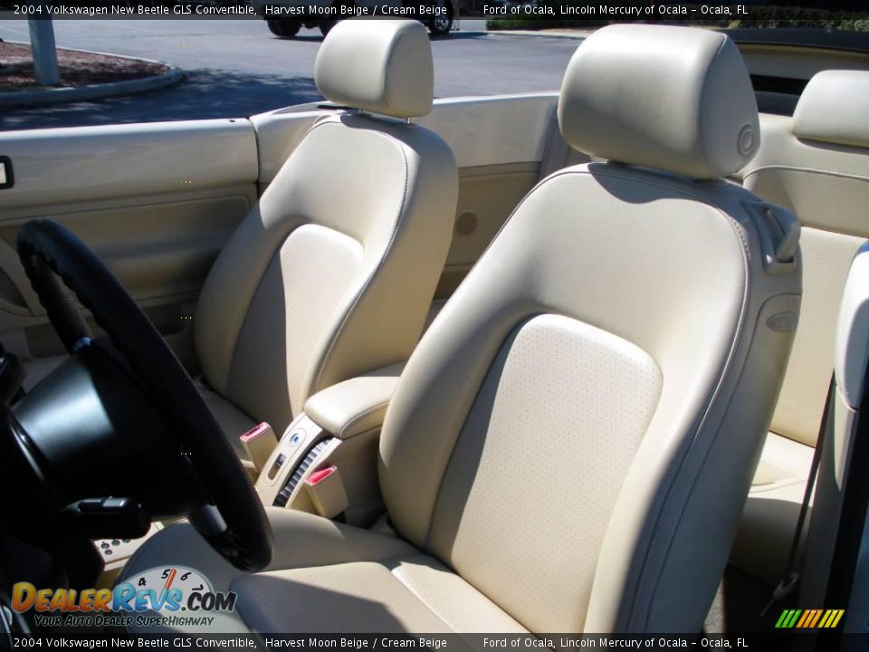 2004 Volkswagen New Beetle GLS Convertible Harvest Moon Beige / Cream Beige Photo #15
