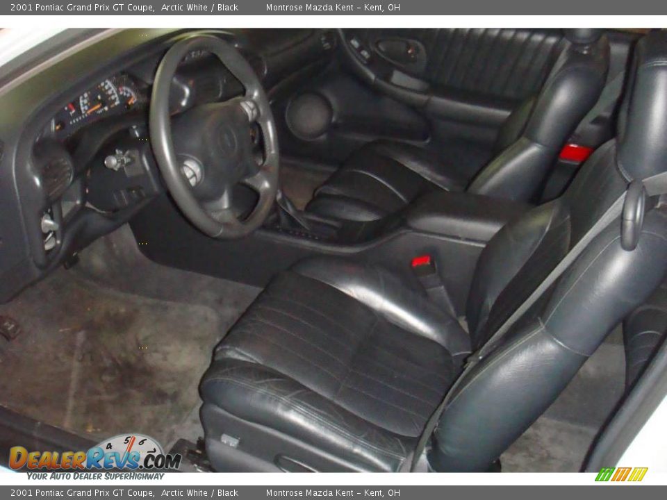 2001 Pontiac Grand Prix GT Coupe Arctic White / Black Photo #10