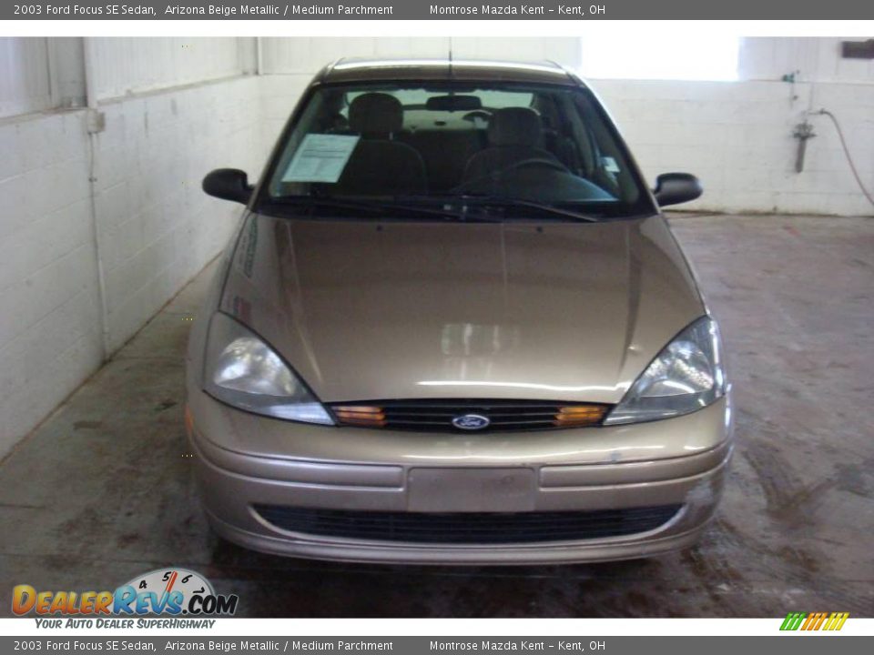 2003 Ford Focus SE Sedan Arizona Beige Metallic / Medium Parchment Photo #4