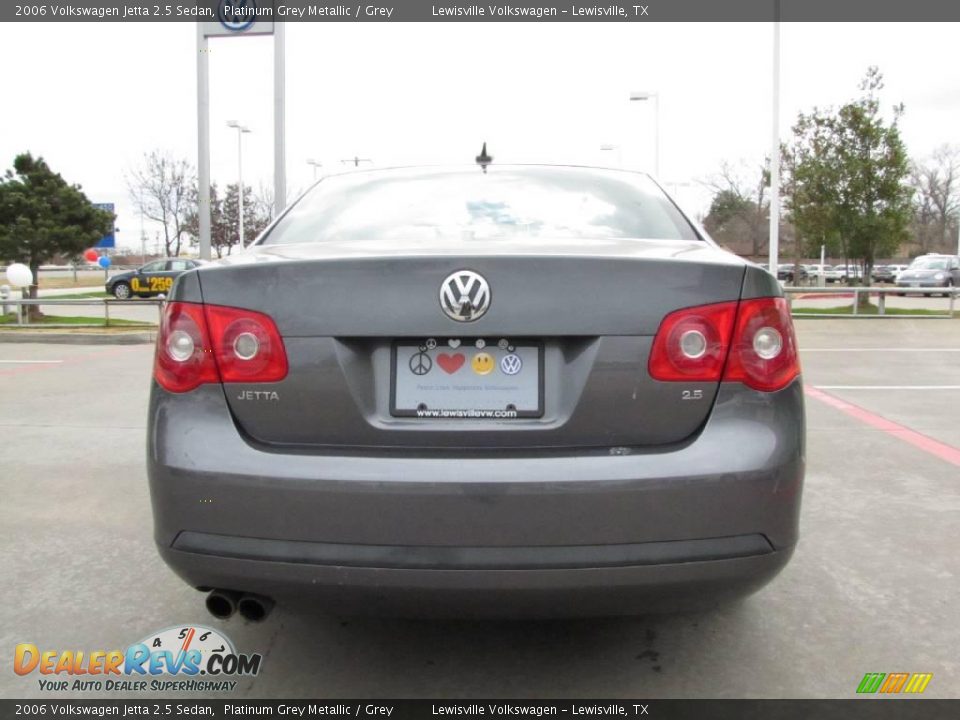 2006 Volkswagen Jetta 2.5 Sedan Platinum Grey Metallic / Grey Photo #4