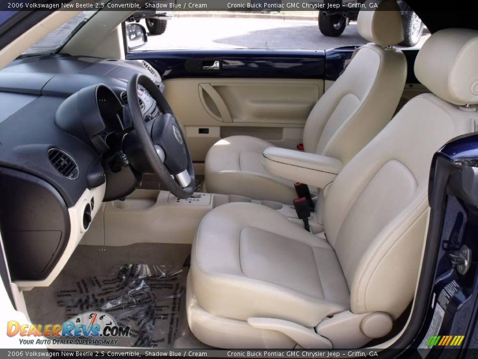 2006 Volkswagen New Beetle 2.5 Convertible Shadow Blue / Cream Photo #11