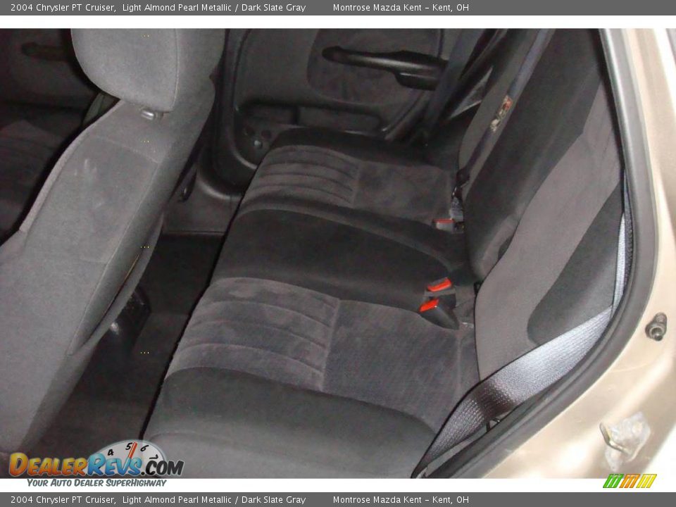 2004 Chrysler PT Cruiser Light Almond Pearl Metallic / Dark Slate Gray Photo #16