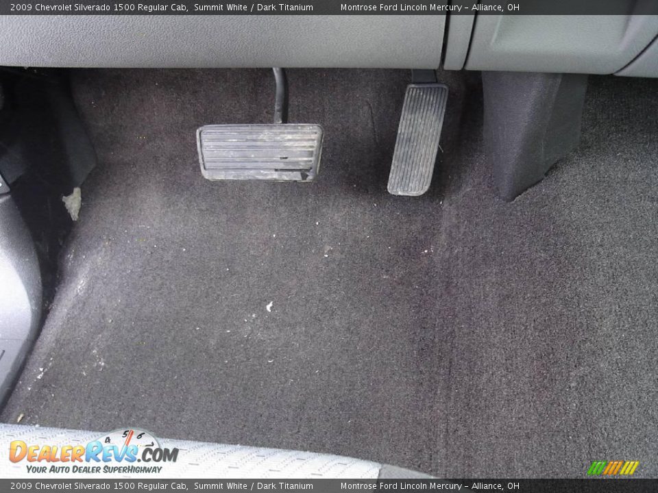 2009 Chevrolet Silverado 1500 Regular Cab Summit White / Dark Titanium Photo #25