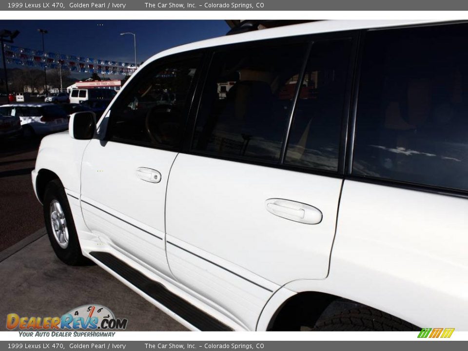 1999 Lexus LX 470 Golden Pearl / Ivory Photo #26