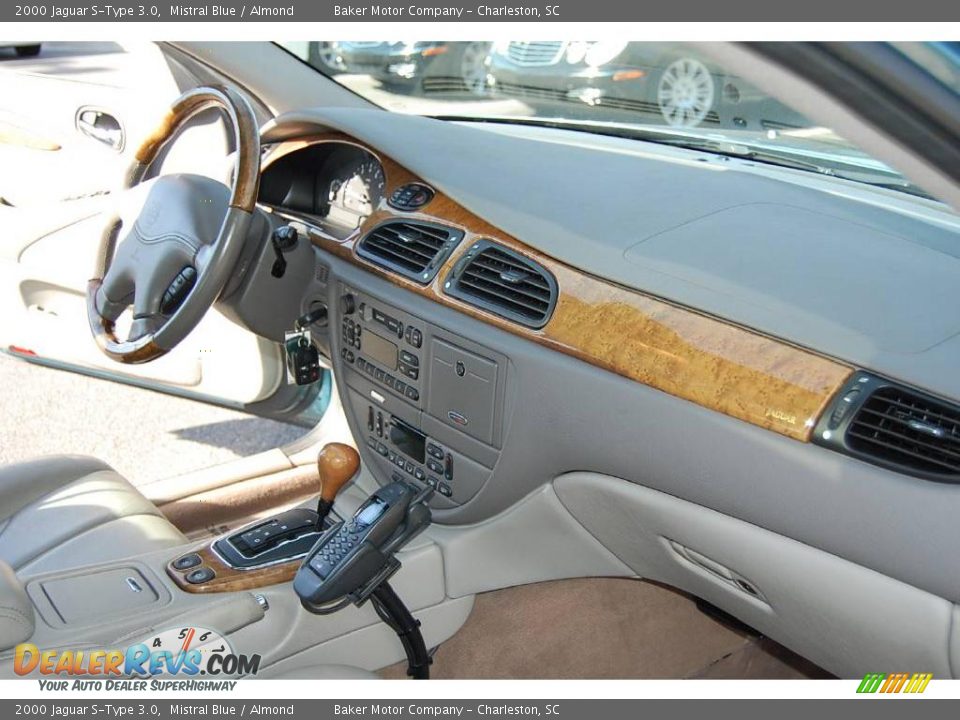 2000 Jaguar S-Type 3.0 Mistral Blue / Almond Photo #11