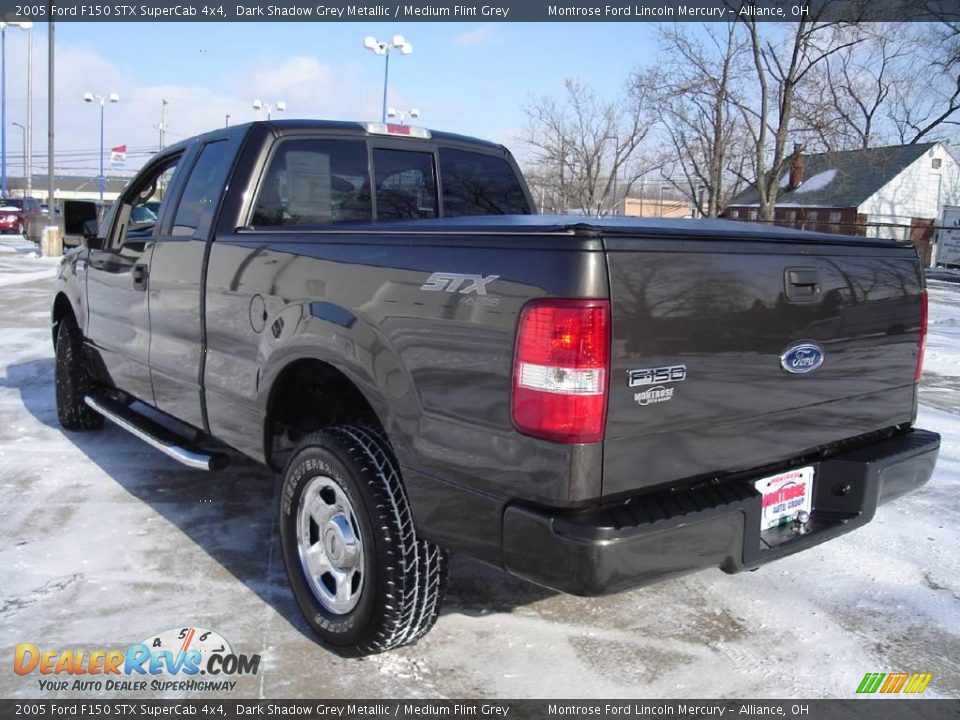2005 Ford F150 STX SuperCab 4x4 Dark Shadow Grey Metallic / Medium Flint Grey Photo #3