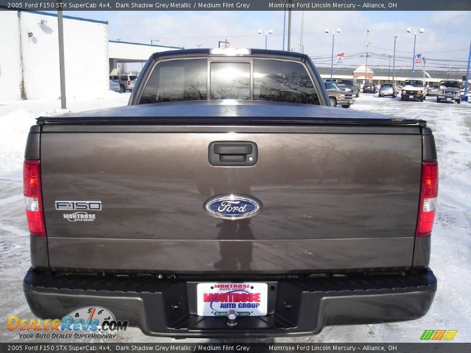 2005 Ford F150 STX SuperCab 4x4 Dark Shadow Grey Metallic / Medium Flint Grey Photo #4