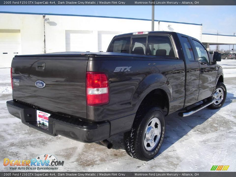 2005 Ford F150 STX SuperCab 4x4 Dark Shadow Grey Metallic / Medium Flint Grey Photo #5