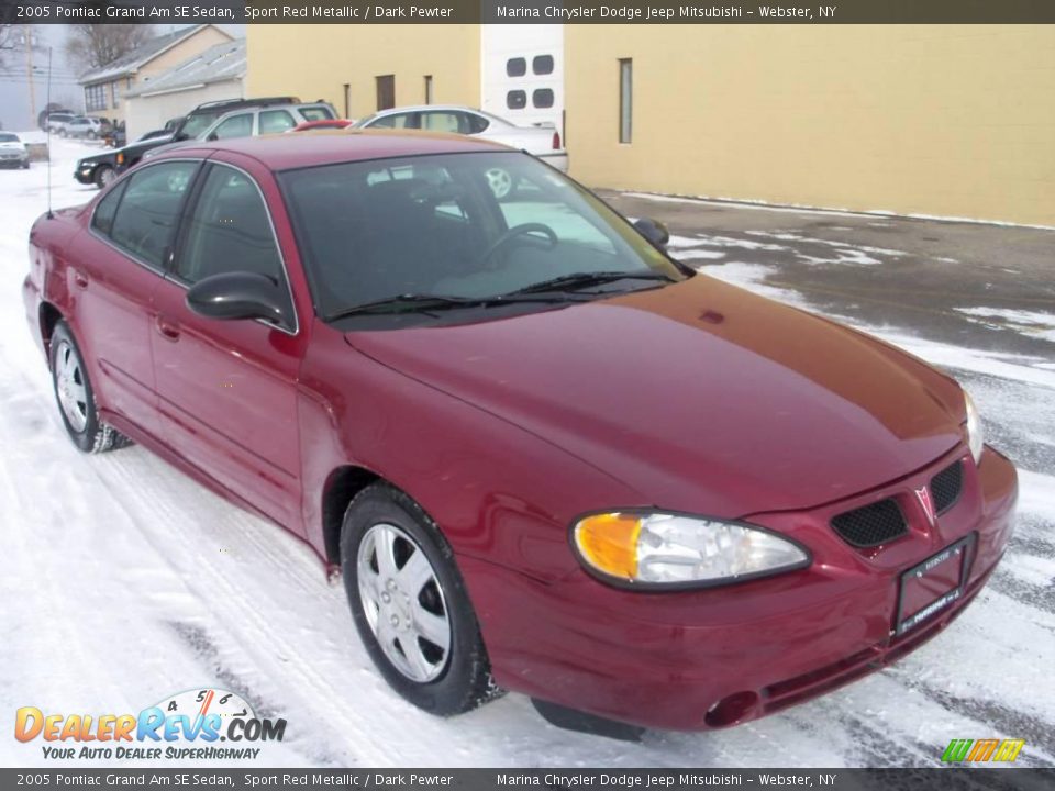 2005 Pontiac Grand Am SE Sedan Sport Red Metallic / Dark Pewter Photo #11
