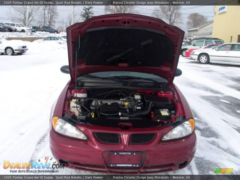 2005 Pontiac Grand Am SE Sedan Sport Red Metallic / Dark Pewter Photo #13