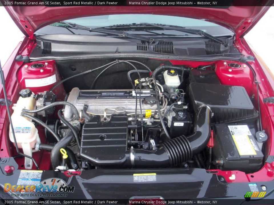 2005 Pontiac Grand Am SE Sedan Sport Red Metallic / Dark Pewter Photo #14