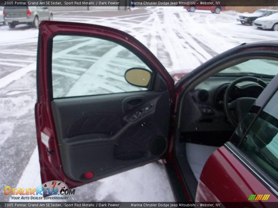 2005 Pontiac Grand Am SE Sedan Sport Red Metallic / Dark Pewter Photo #15