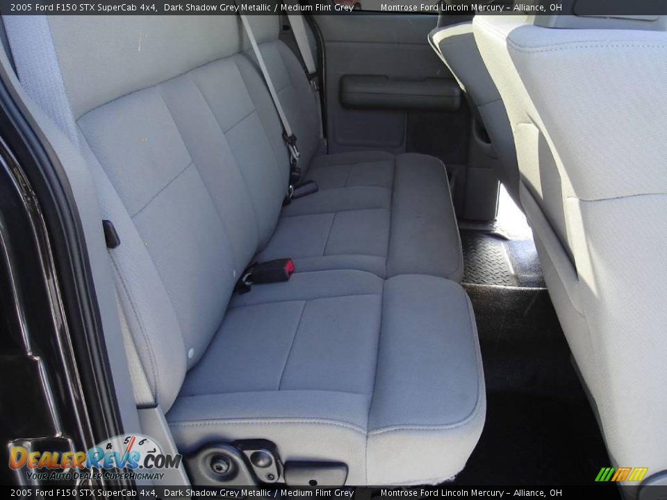 2005 Ford F150 STX SuperCab 4x4 Dark Shadow Grey Metallic / Medium Flint Grey Photo #18
