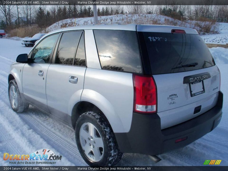 2004 Saturn VUE V6 AWD Silver Nickel / Gray Photo #7