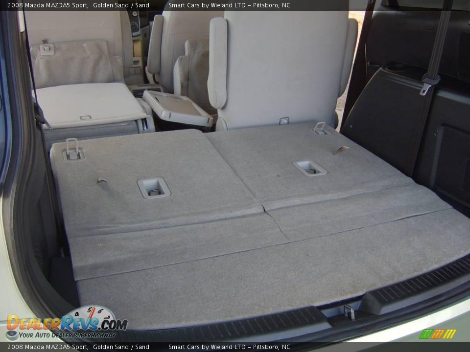 2008 Mazda MAZDA5 Sport Golden Sand / Sand Photo #11
