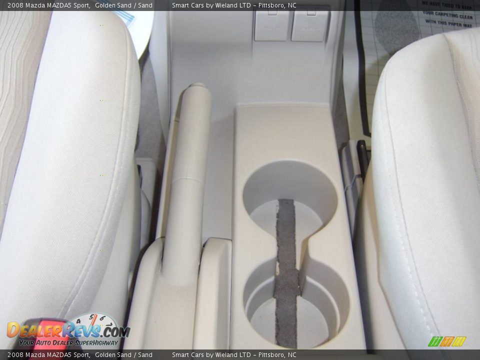 2008 Mazda MAZDA5 Sport Golden Sand / Sand Photo #17