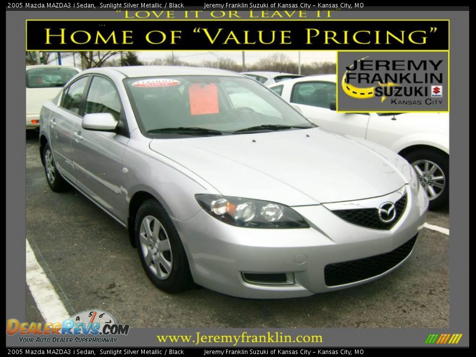 2005 Mazda MAZDA3 i Sedan Sunlight Silver Metallic / Black Photo #1