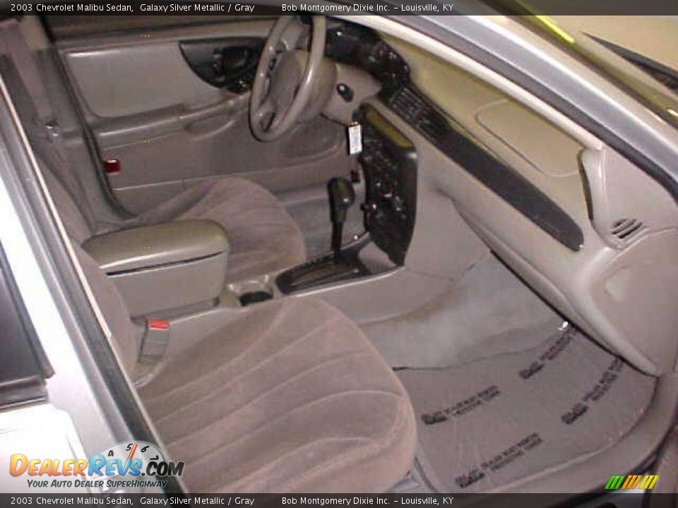 2003 Chevrolet Malibu Sedan Galaxy Silver Metallic / Gray Photo #6