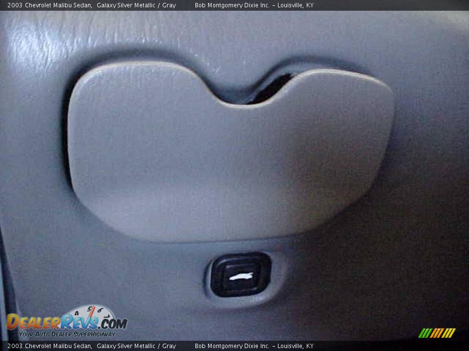 2003 Chevrolet Malibu Sedan Galaxy Silver Metallic / Gray Photo #27