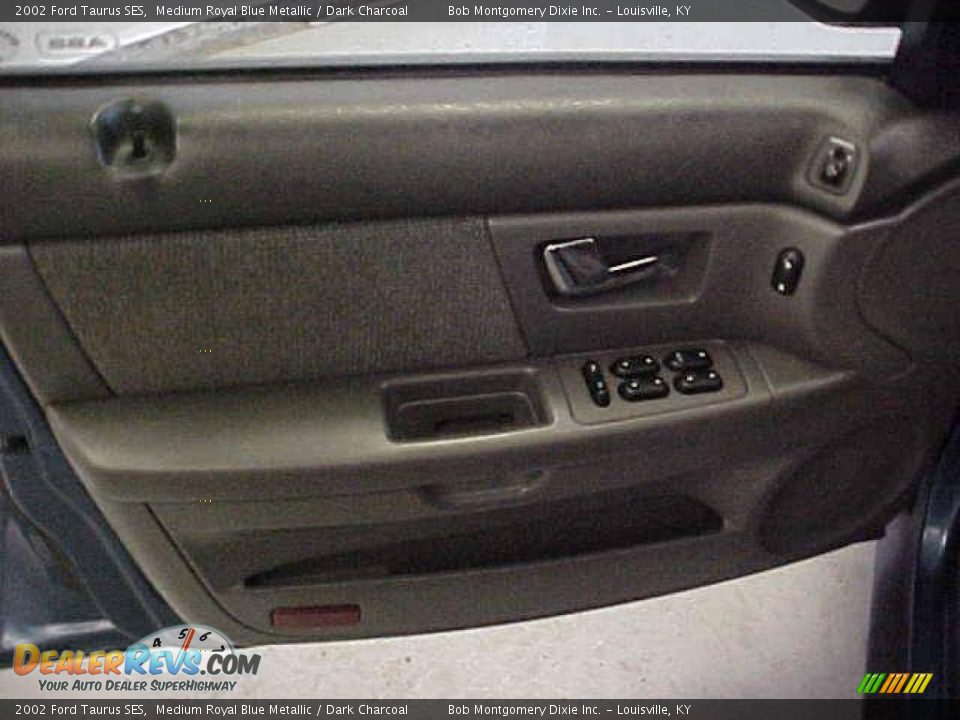 2002 Ford Taurus SES Medium Royal Blue Metallic / Dark Charcoal Photo #8