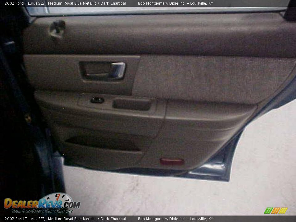 2002 Ford Taurus SES Medium Royal Blue Metallic / Dark Charcoal Photo #15