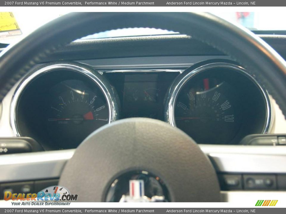 2007 Ford Mustang V6 Premium Convertible Performance White / Medium Parchment Photo #24