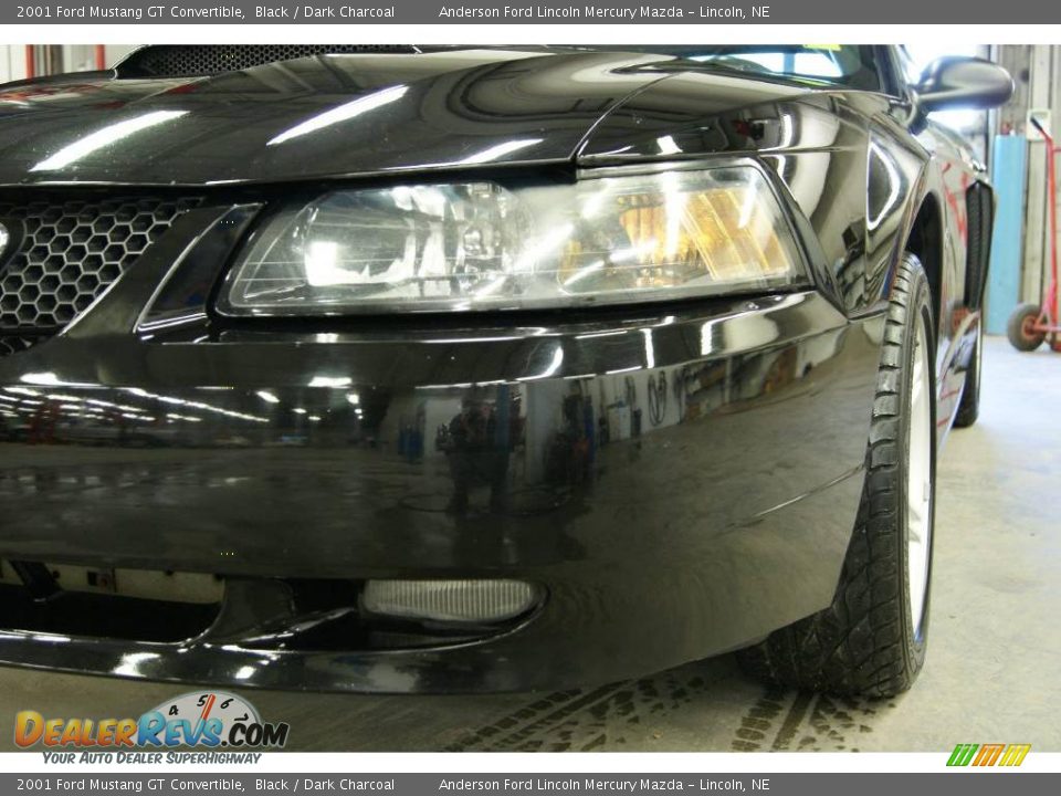 2001 Ford Mustang GT Convertible Black / Dark Charcoal Photo #4