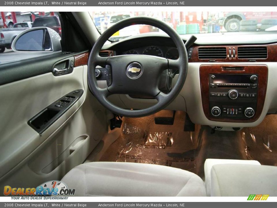 2008 Chevrolet Impala LT White / Neutral Beige Photo #20