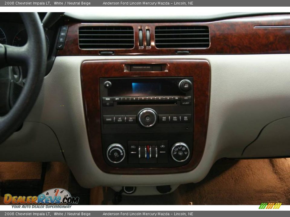 2008 Chevrolet Impala LT White / Neutral Beige Photo #22