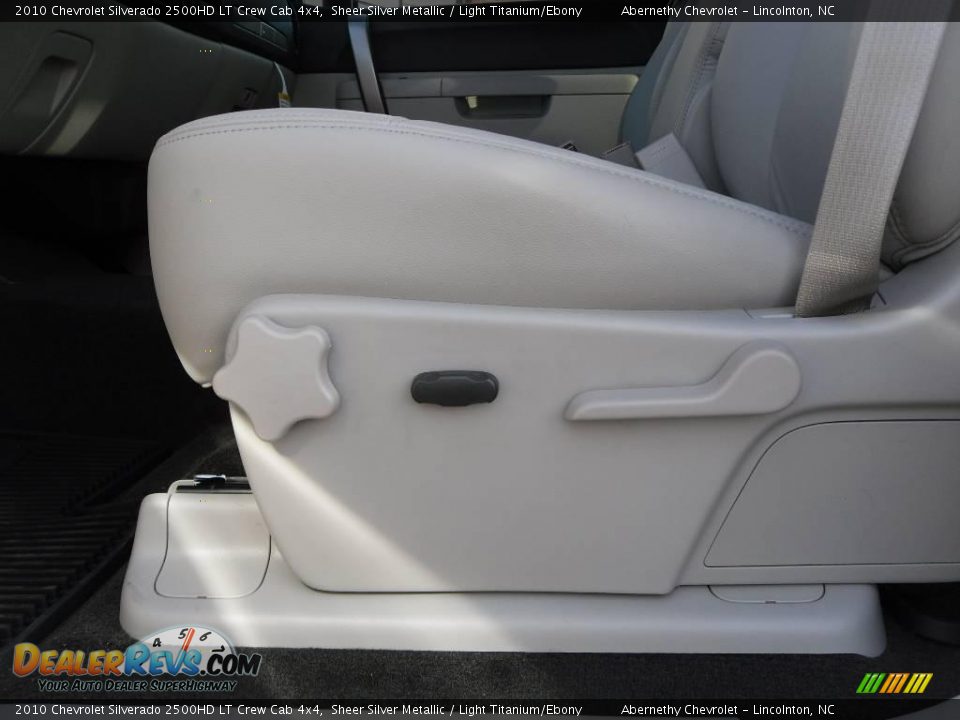 2010 Chevrolet Silverado 2500HD LT Crew Cab 4x4 Sheer Silver Metallic / Light Titanium/Ebony Photo #12