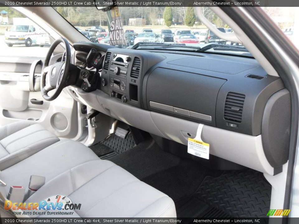 2010 Chevrolet Silverado 2500HD LT Crew Cab 4x4 Sheer Silver Metallic / Light Titanium/Ebony Photo #17
