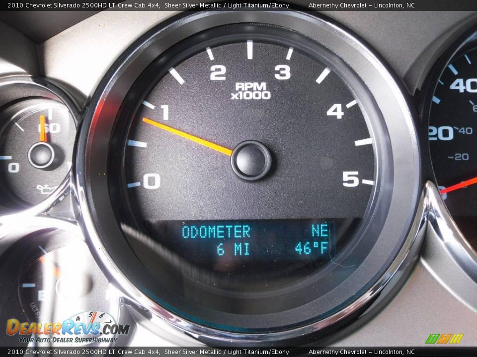 2010 Chevrolet Silverado 2500HD LT Crew Cab 4x4 Sheer Silver Metallic / Light Titanium/Ebony Photo #25