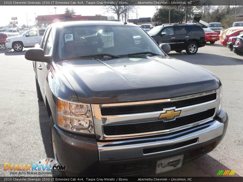 2010 Chevrolet Silverado 1500 LT Extended Cab 4x4 Taupe Gray Metallic / Ebony Photo #7