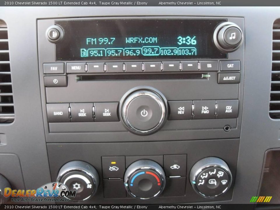 2010 Chevrolet Silverado 1500 LT Extended Cab 4x4 Taupe Gray Metallic / Ebony Photo #22