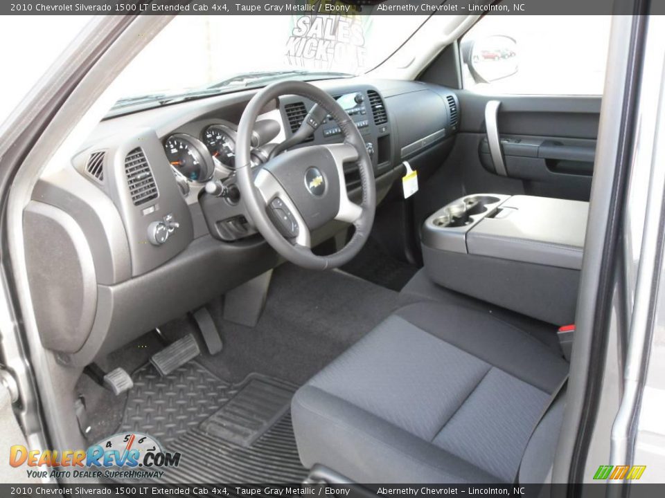 2010 Chevrolet Silverado 1500 LT Extended Cab 4x4 Taupe Gray Metallic / Ebony Photo #24