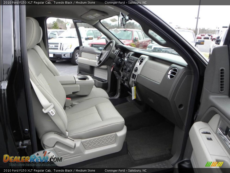 2010 Ford F150 XLT Regular Cab Tuxedo Black / Medium Stone Photo #10