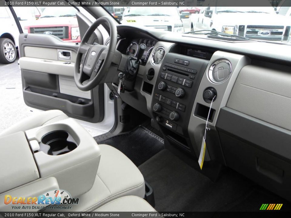 2010 Ford F150 XLT Regular Cab Oxford White / Medium Stone Photo #11