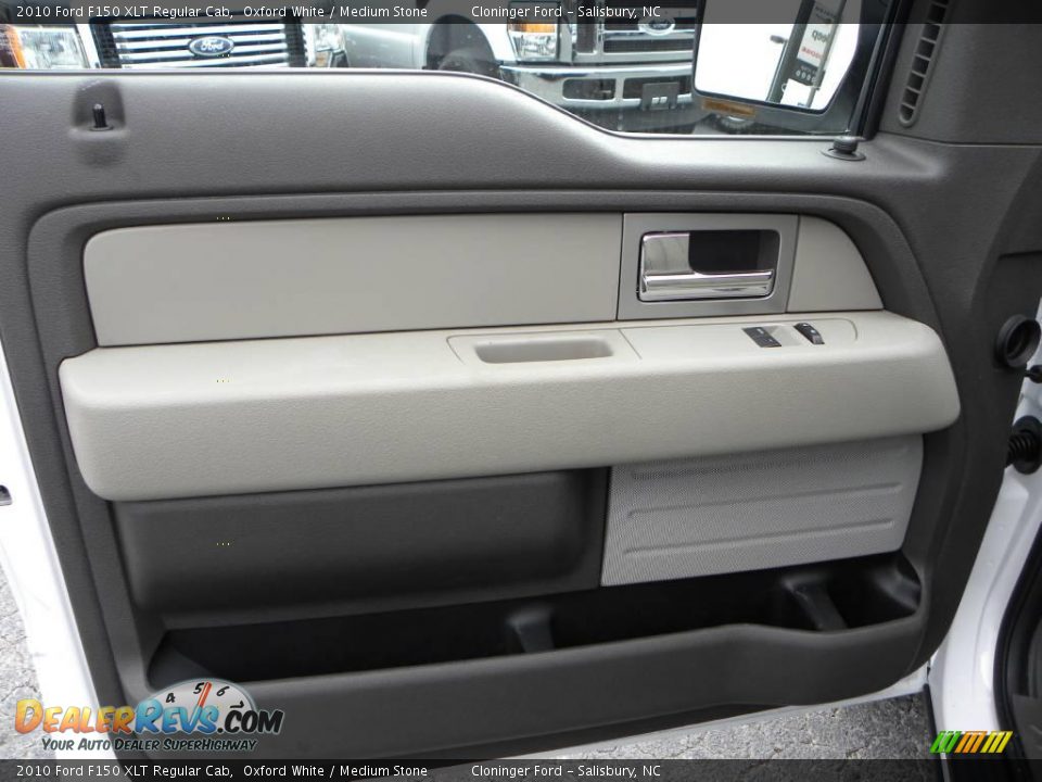 2010 Ford F150 XLT Regular Cab Oxford White / Medium Stone Photo #14