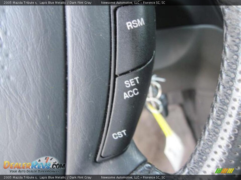 2005 Mazda Tribute s Lapis Blue Metallic / Dark Flint Gray Photo #13