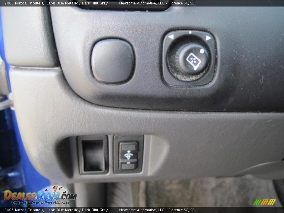 2005 Mazda Tribute s Lapis Blue Metallic / Dark Flint Gray Photo #14