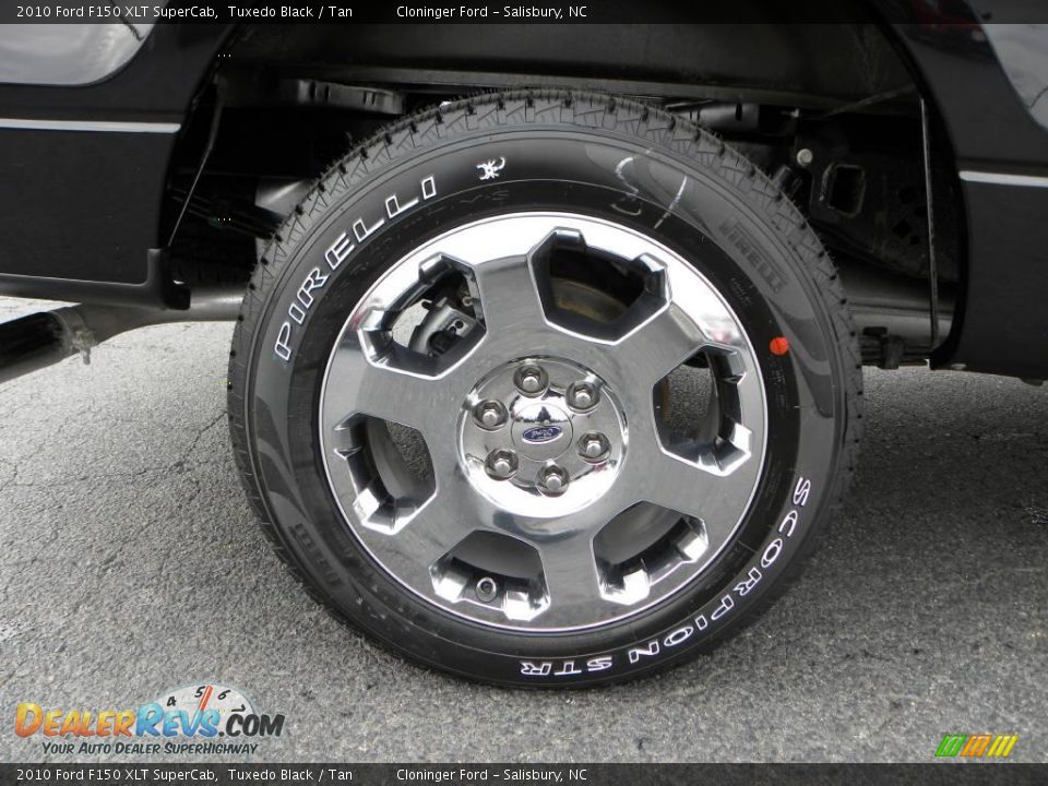 2010 Ford F150 XLT SuperCab Tuxedo Black / Tan Photo #16
