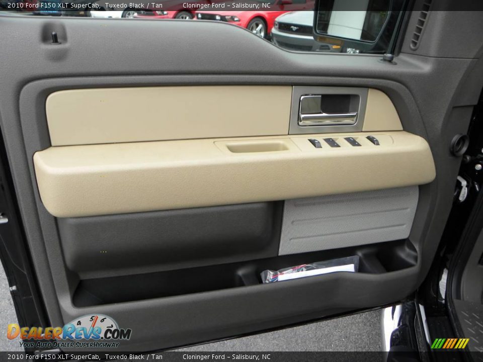 2010 Ford F150 XLT SuperCab Tuxedo Black / Tan Photo #17