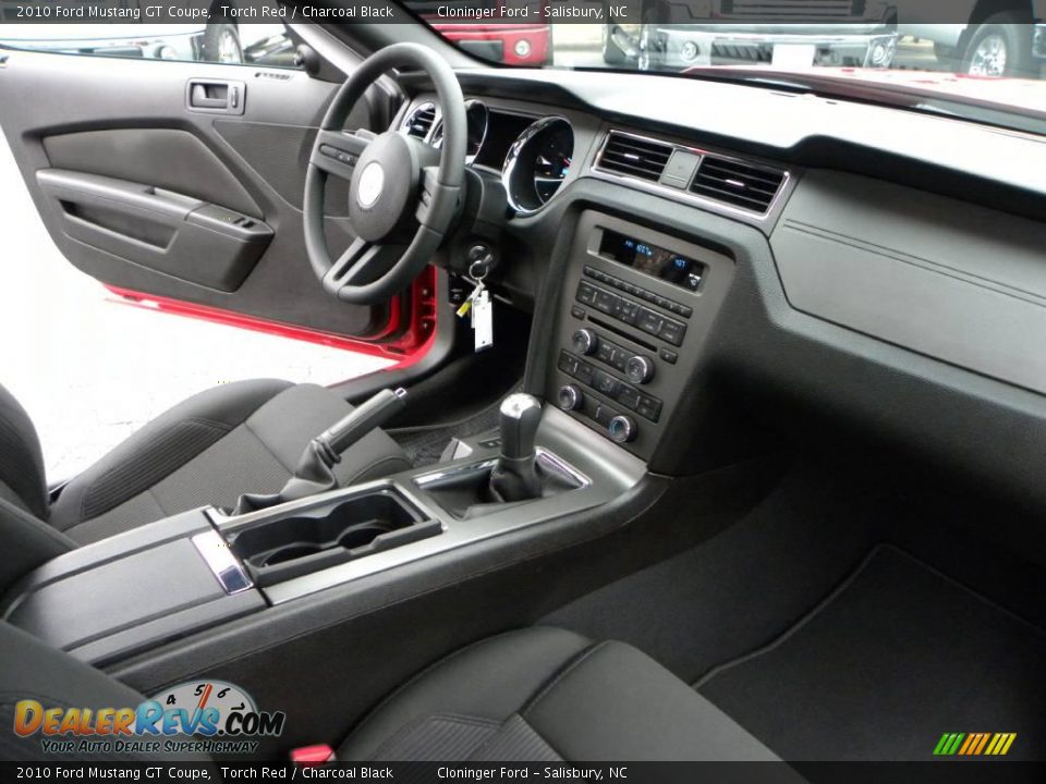 2010 Ford Mustang GT Coupe Torch Red / Charcoal Black Photo #10
