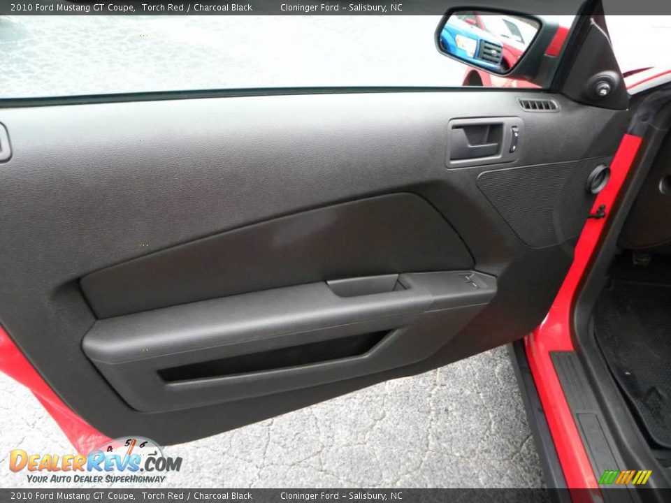 2010 Ford Mustang GT Coupe Torch Red / Charcoal Black Photo #12