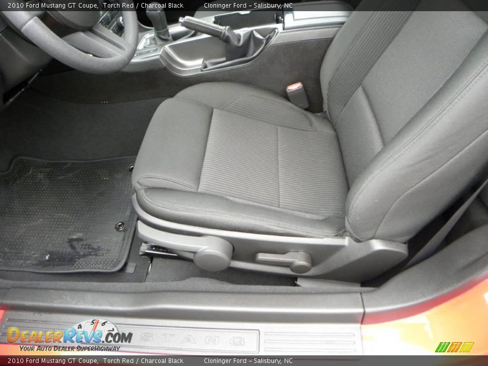 2010 Ford Mustang GT Coupe Torch Red / Charcoal Black Photo #13