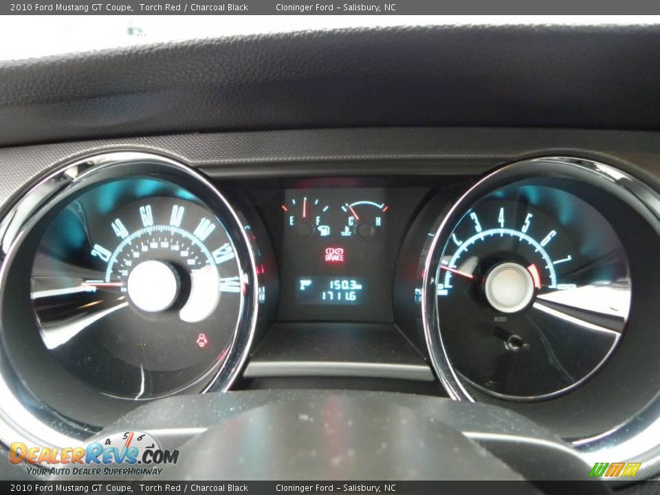 2010 Ford Mustang GT Coupe Torch Red / Charcoal Black Photo #14