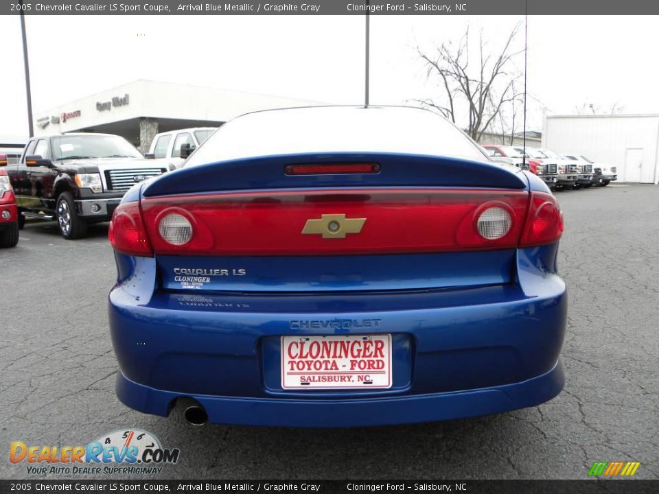 2005 Chevrolet Cavalier LS Sport Coupe Arrival Blue Metallic / Graphite Gray Photo #4