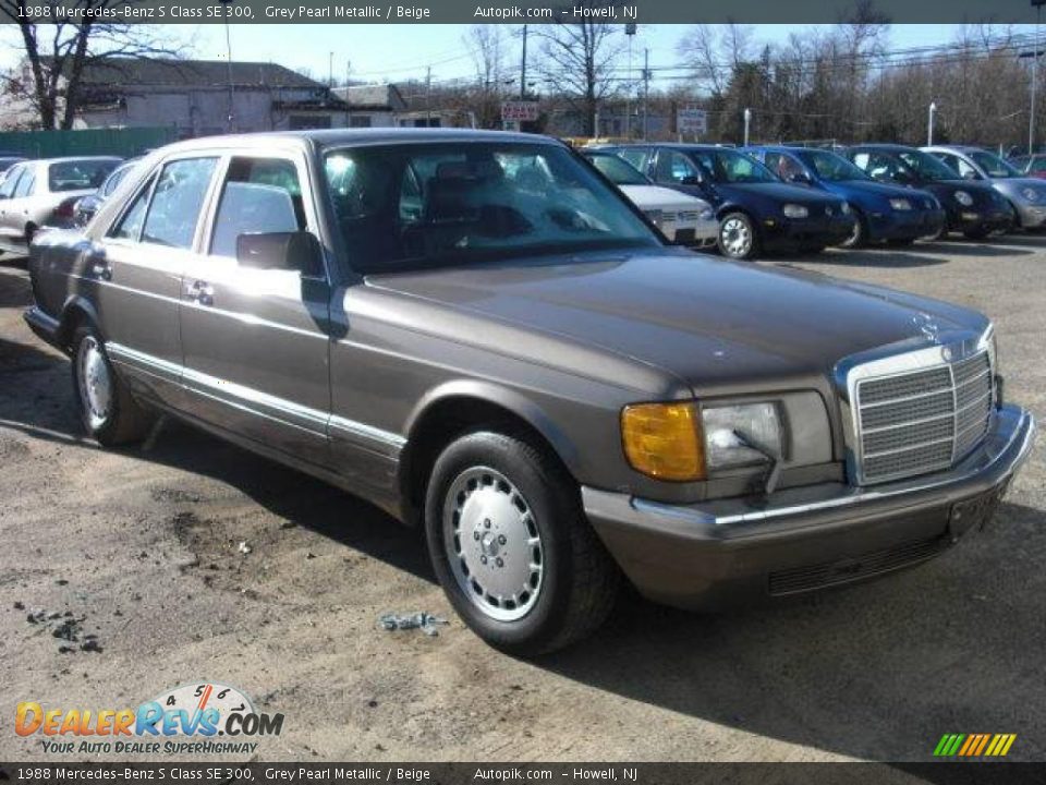 1988 Mercedes-Benz S Class SE 300 Grey Pearl Metallic / Beige Photo #3