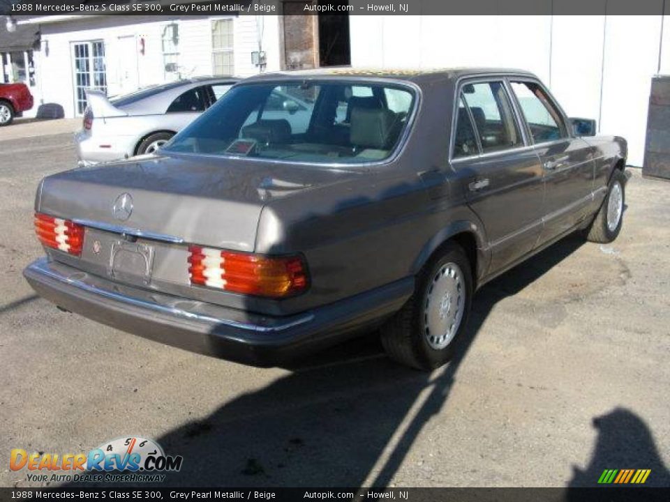 1988 Mercedes-Benz S Class SE 300 Grey Pearl Metallic / Beige Photo #5